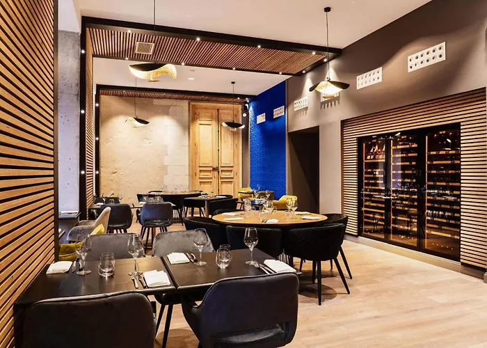 Best Western Premier Hotel De La Cite Royale